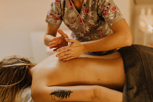 Massage du monde massage californien So Ham institut 56