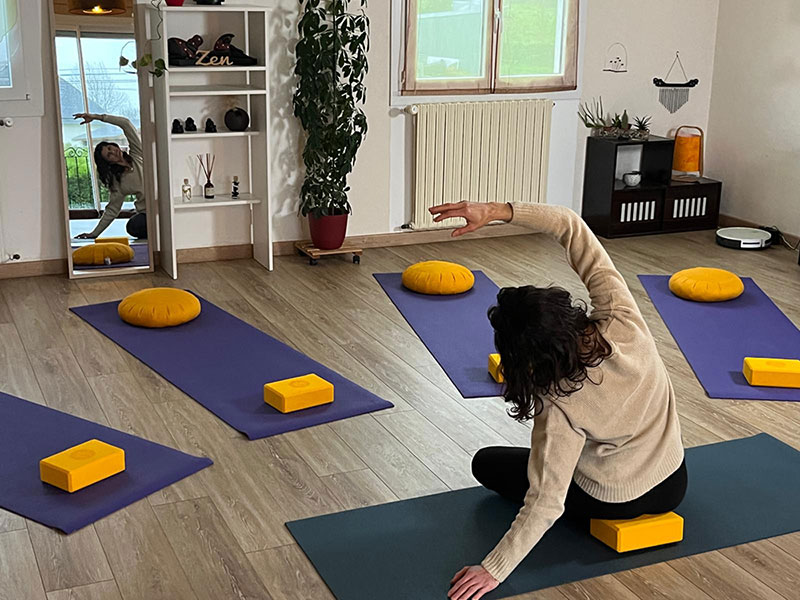 Yoga postural So Ham 56 44 Férel La roche bernard