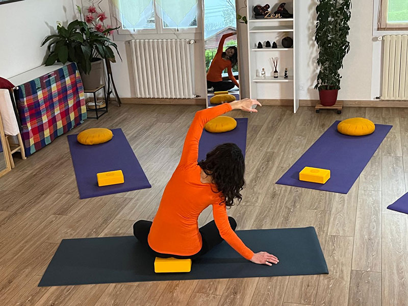 Yoga postural So Ham 56 44 Férel La roche bernard